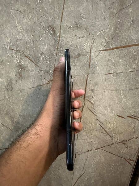 Samsung Z Fold 3 1