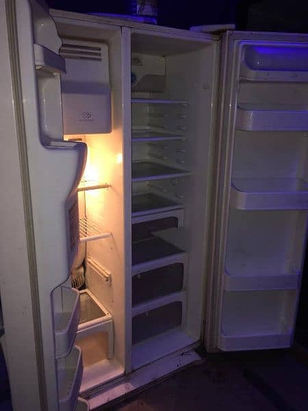 LG double door fridge 2