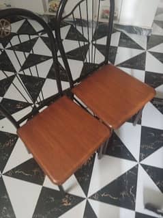 dining table very good condition 4 chairs pure wood 0