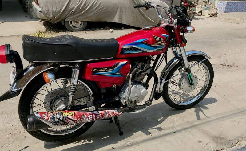 Honda 125 Golden number 1