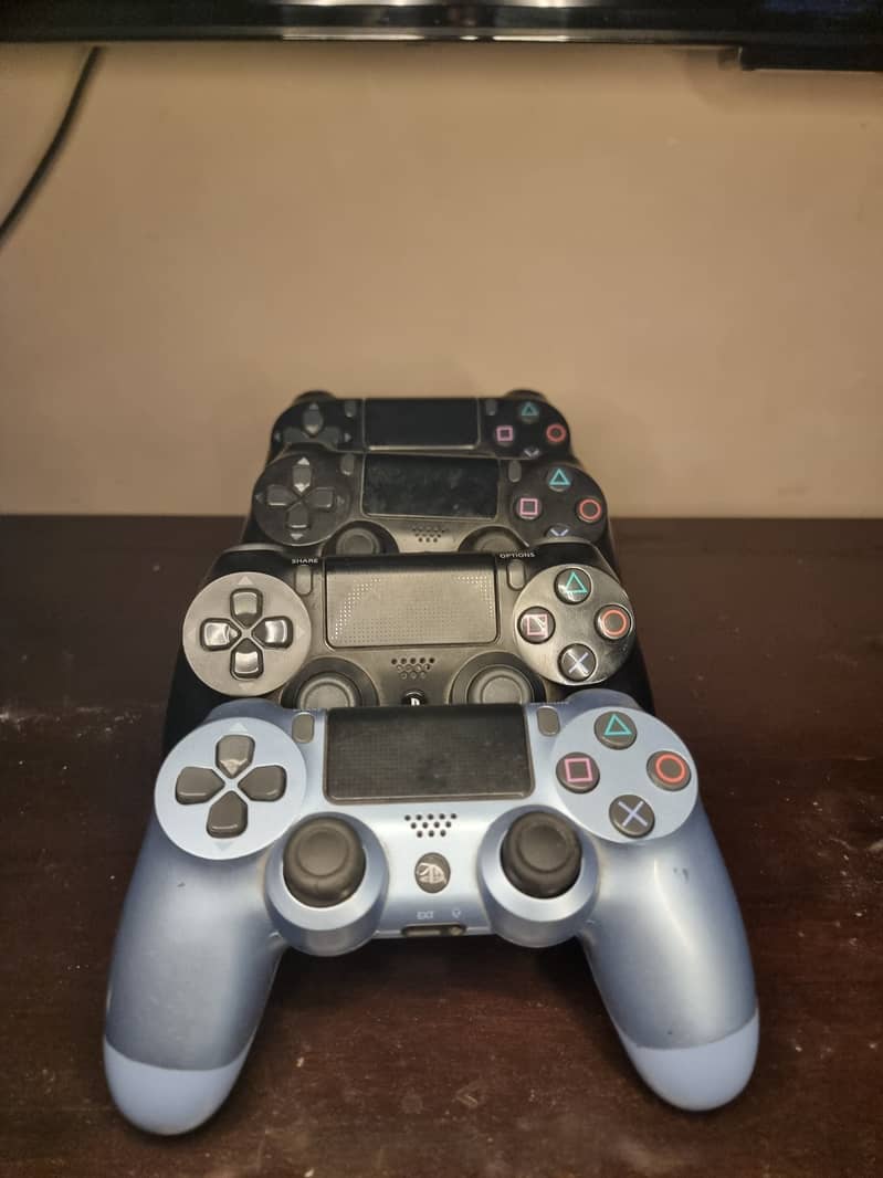 Ps4 Games & Original Controllers 5