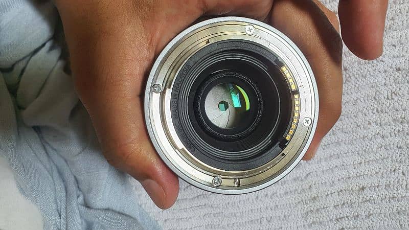 canon rp + canon RF 50mm lens new condition 11