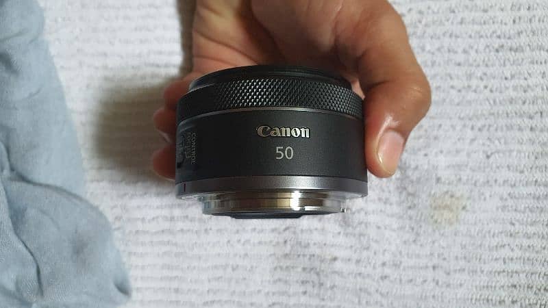 canon rp + canon RF 50mm lens new condition 15