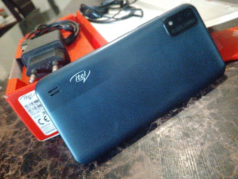 ITEL A26 3