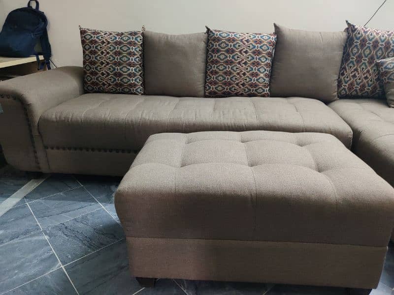 L shape Sofa 0