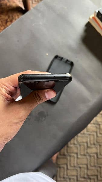 google pixel 4 pta approved dual sim ( urgent sell) 3