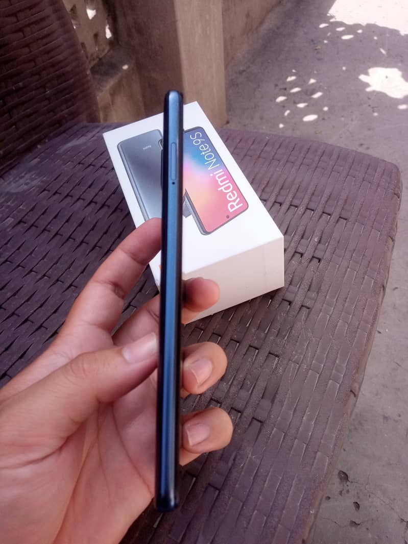 Xiaomi Redmi Note 9S (Flagship Slightly Used) 6