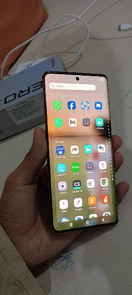 Infinix zero 30 5G 4