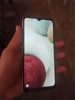 Samsung A12