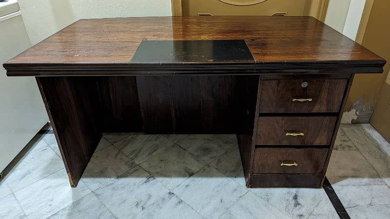 5 foot Wooden Executive Office Table 4