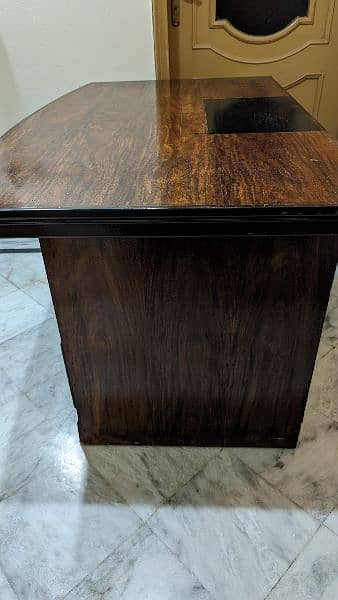 5 foot Wooden Executive Office Table 5