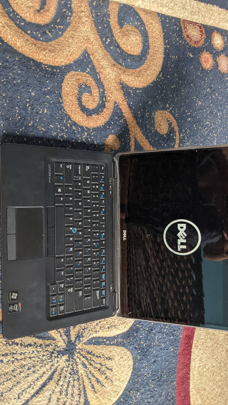 Dell latitude 7440 2