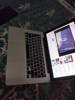 I want to sale apple MacBook mid 2012