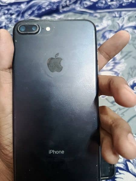 I phone 7 pluse pta official aprovd 0