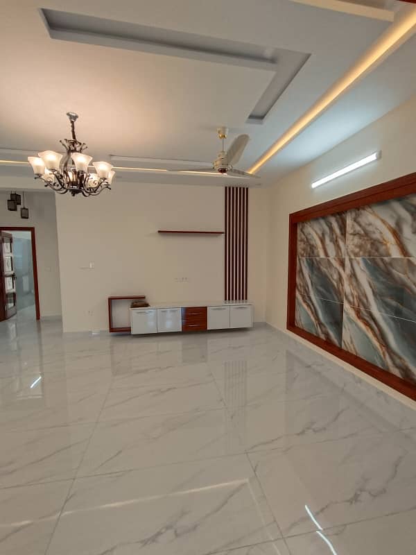 Brand New 35x70 MAIN DOUBLE ROAD House For Sale With 6 Bedrooms In G-13, Islamabad 3