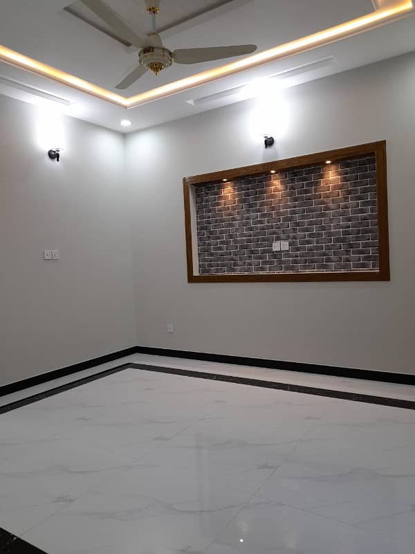 Brand New, 35x70,Double Road Corner House for Sale with 6 Bedrooms in G-13, Islamabad 28