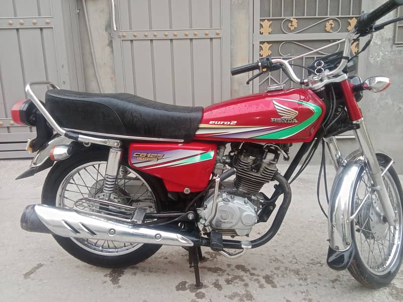 Honda CG 125 2013 5