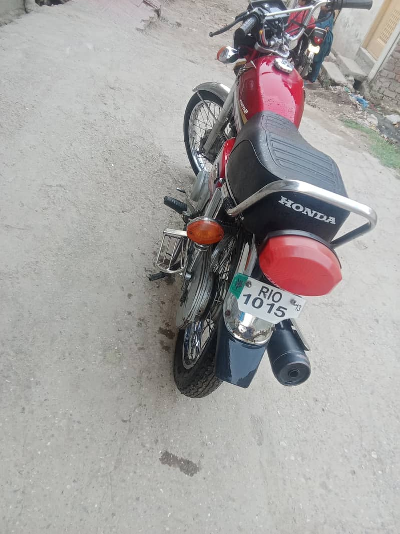 Honda CG 125 2013 6