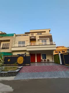 Brand New 35x70 Corner House For Sale With 6 Bedrooms In G-13 Islamabad 0