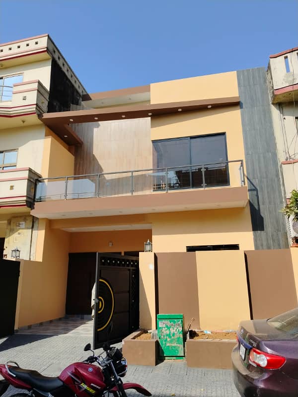 Brand New 25x40 House For Sale With 3 Bedrooms In G13 Islamabad 1