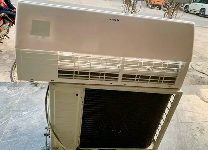 Gree 1.5 ton inverter AC 0