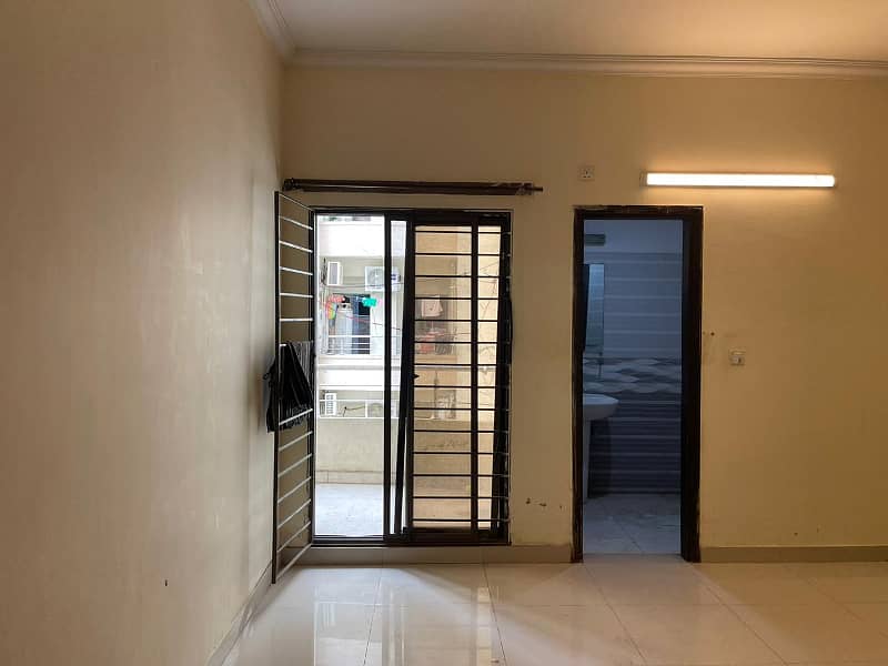 3 Bedroom Flat for Rent in G-15 Islamabad Heights 10