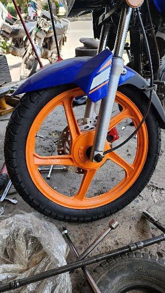 Honda CB 150F with Darson Tubeless Tyres for Sale 2
