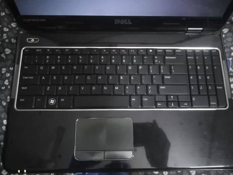 N5010 Core i3 4GB Ram 500GB Rom 7