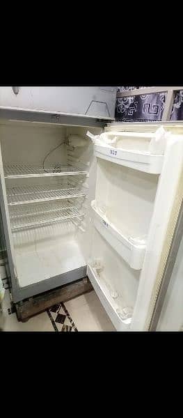 haier fridge HRF322 for sell 3