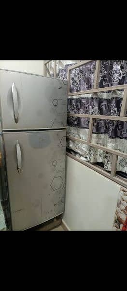 haier fridge HRF322 for sell 4