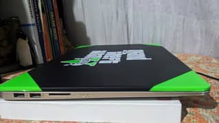 Asus Vivobook 15 (Slim and Powerful) 0