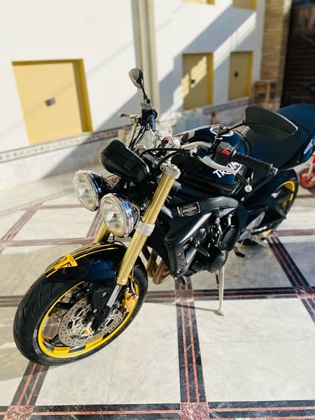 triumph street triple 675cc 2010 3