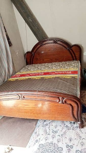 Bed wooden 3