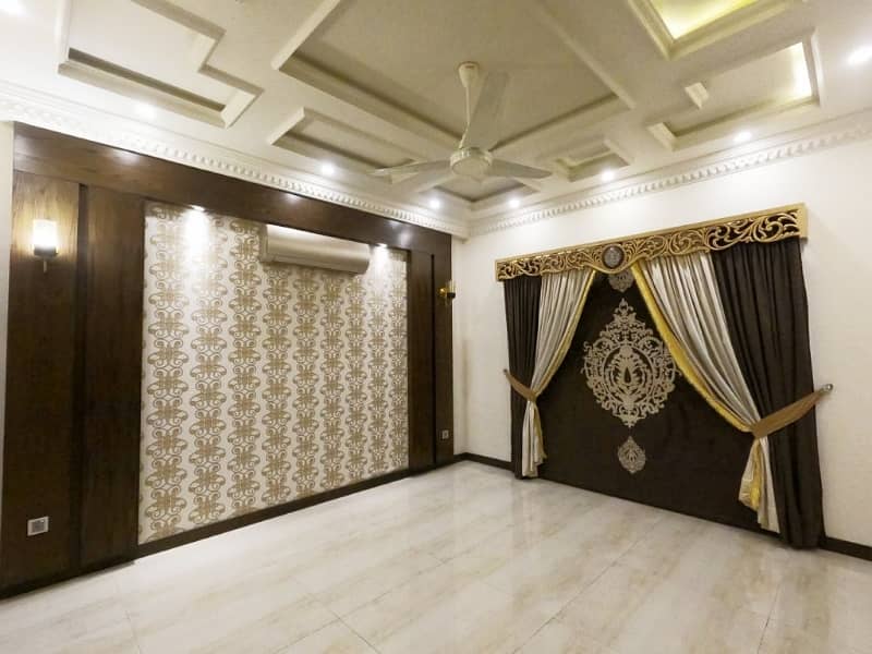 10 Marla Ultra Classic House For Sale Bahria Town Lahore 31