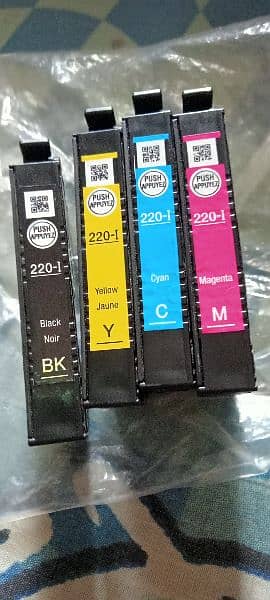 Epson printer cartridge 220-1 for sell New canditon 5000 1