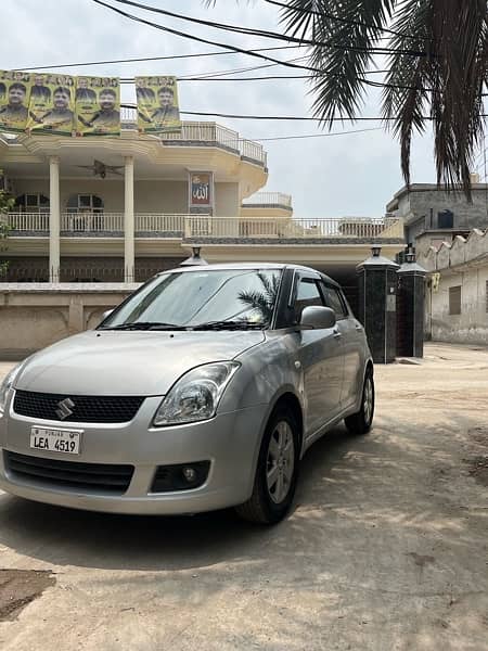 Suzuki Swift 2015 DLX 1.3 Automatic 2