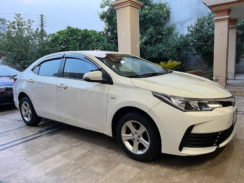 Toyota Corolla GLI 2018 TOTAL GENUINE 4