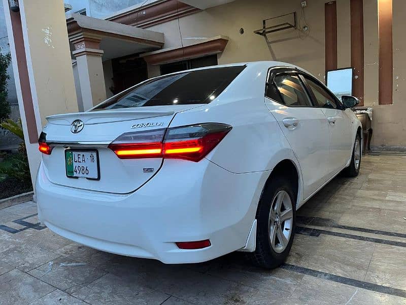 Toyota Corolla GLI 2018 TOTAL GENUINE 11