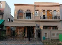 10.88 Marla House Available For Sale In Gulbahar Block Sector C Bahria Town Lahore