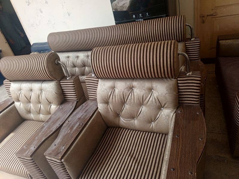 7 seater sofa set 0