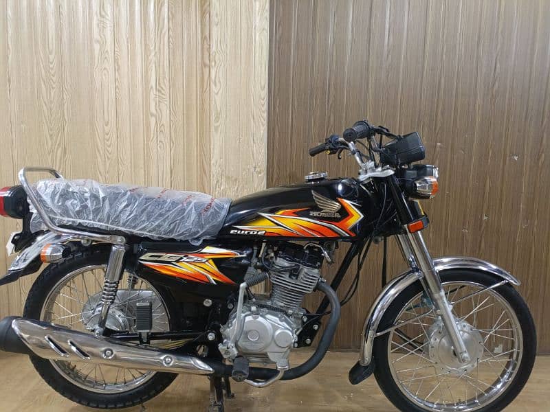 Honda CG 125 2021 Model 4