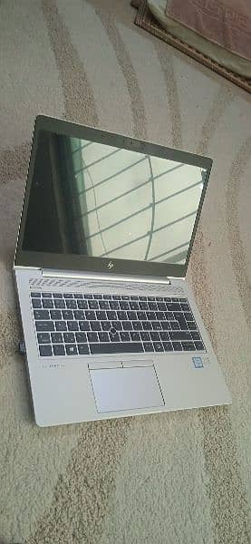 HP ELITEBOOK 840 G5. Core i5 8th gen 32/256 5