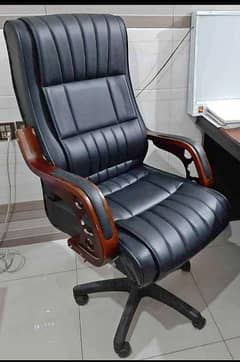 VIP office Boss revolving chair available in stock