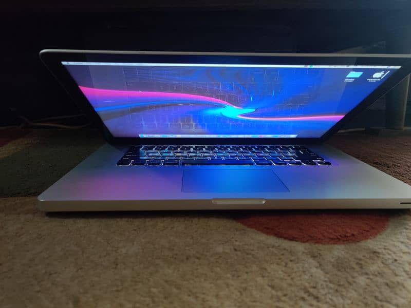 MacBook Pro 2010 15 Inches 1