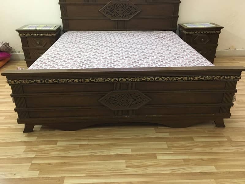 King Bed for sale with side table 1