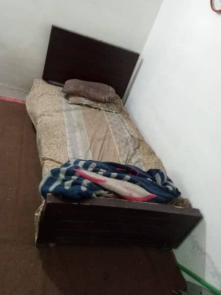 1 single bed vip condition 2