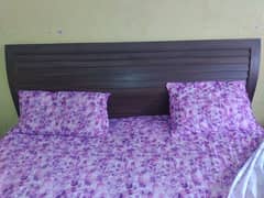 King Size Wooden Bed with Master Molty Foam