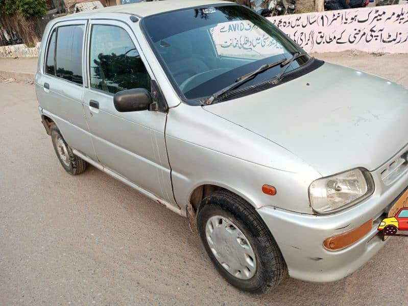 Daihatsu Cuore 2003 3