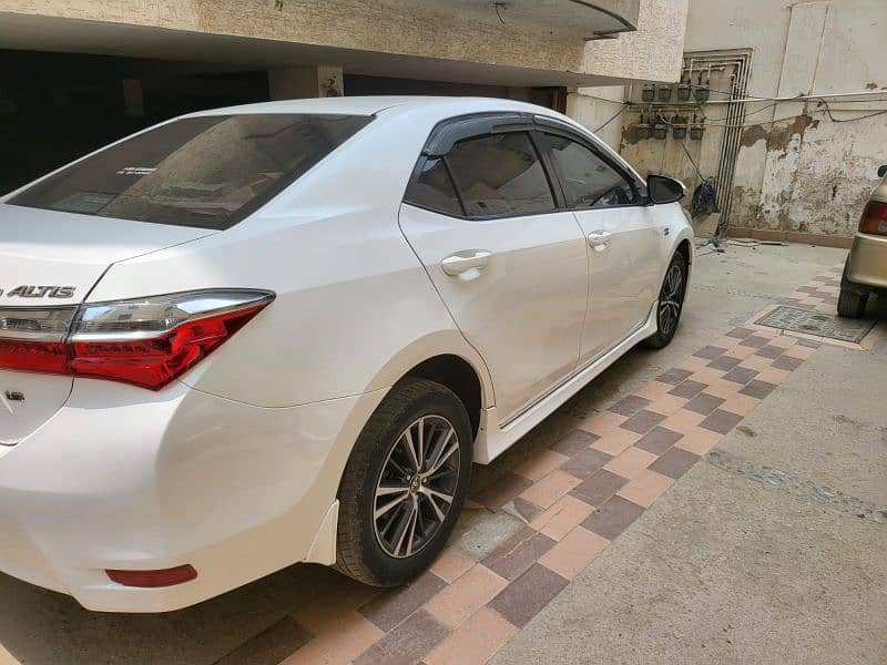 Toyota Corolla Altis 2019 3