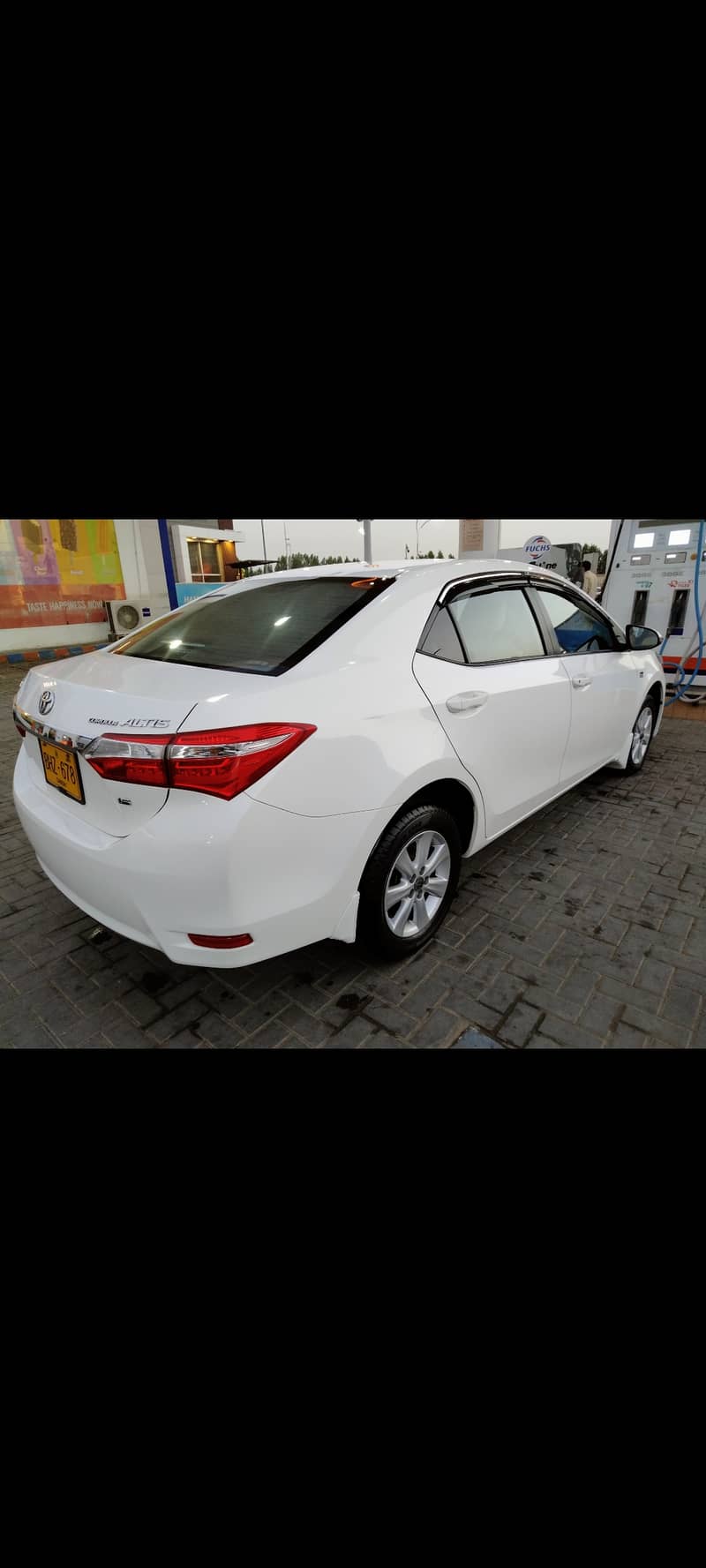 Toyota Corolla Altis 2017 1